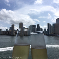 Champagne!